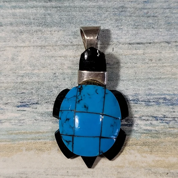 🎉HP🎉Onyx Turtle Pendant. - Picture 3 of 8